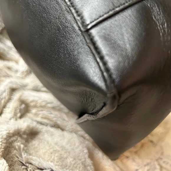 STELLA McCARTNEY Stella Logo Vegan Leather Tote Bag - Picture 6 of 16